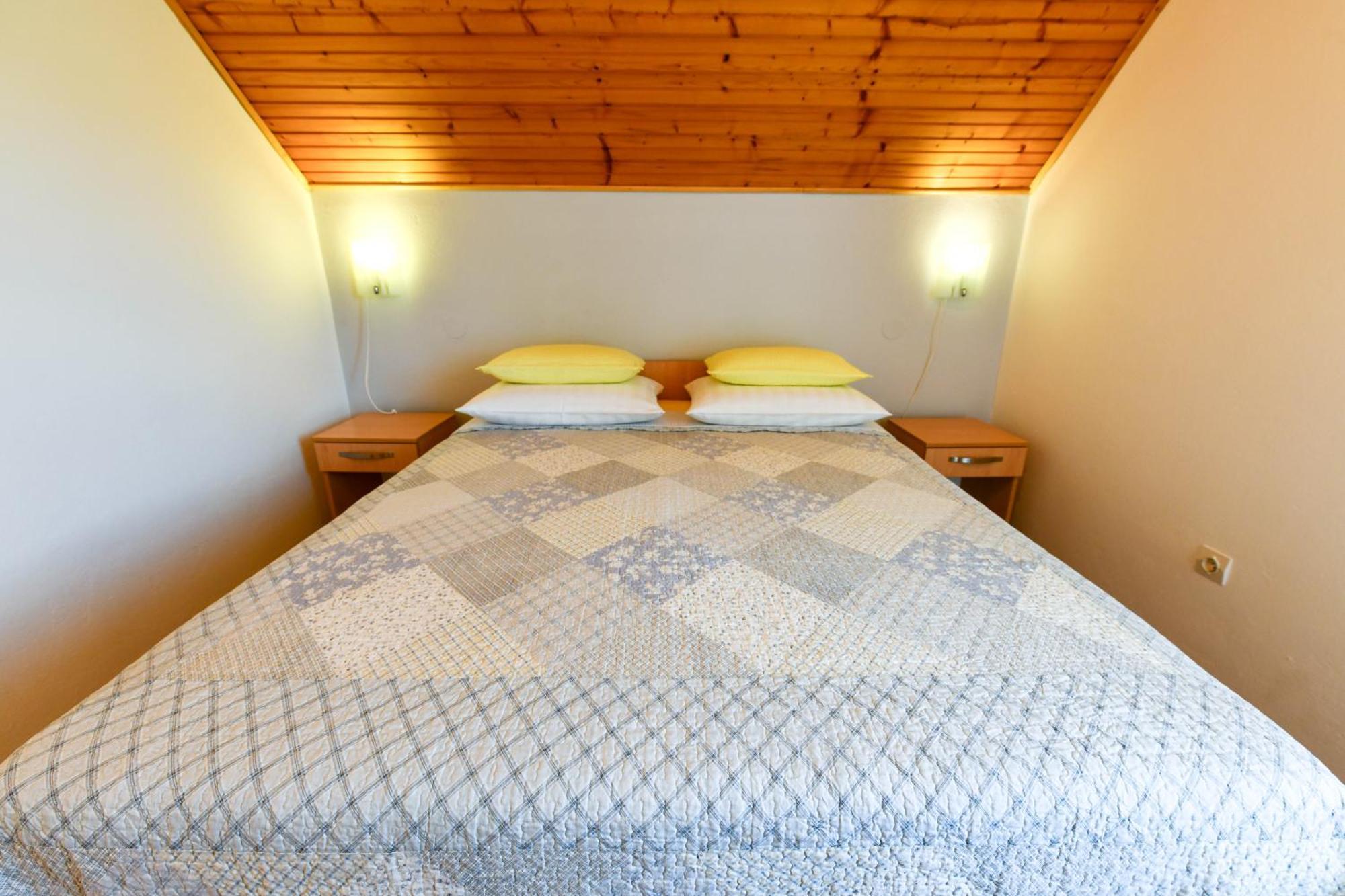 Apartment & Rooms Luketic Rastovača Extérieur photo