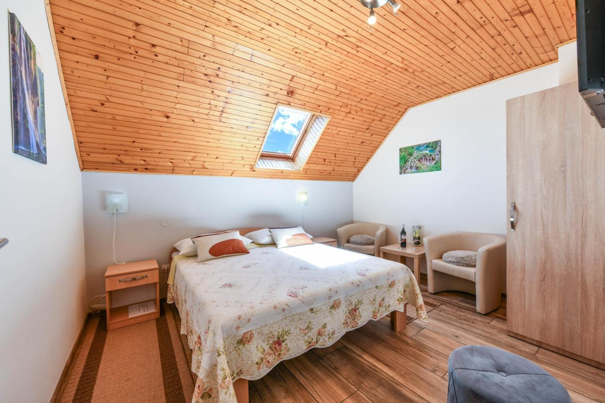 Apartment & Rooms Luketic Rastovača Extérieur photo